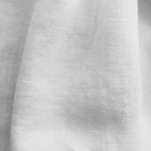 Bea Off White - Linen fabric for linen curtains and linen blinds.