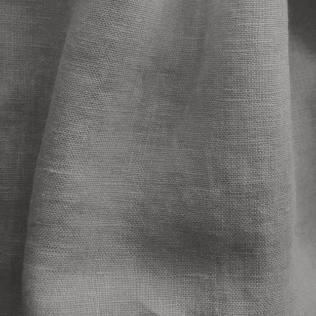 Bea Stone Grey - Linen fabric for linen curtains and linen blinds.