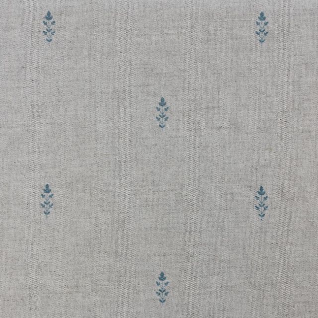 Asli Marine - Natural fabric with classical Blue pattern