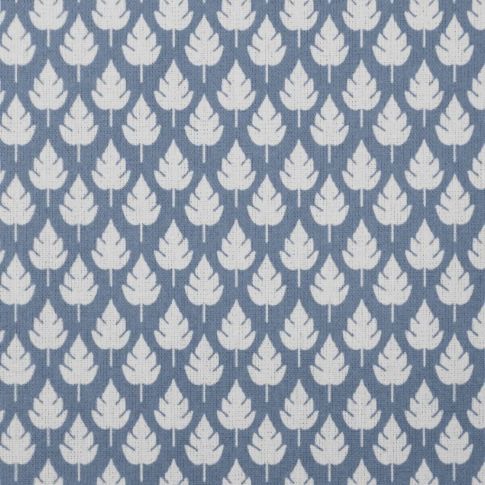 Kira Agate Blue- Curtain fabric with Blue botanical print